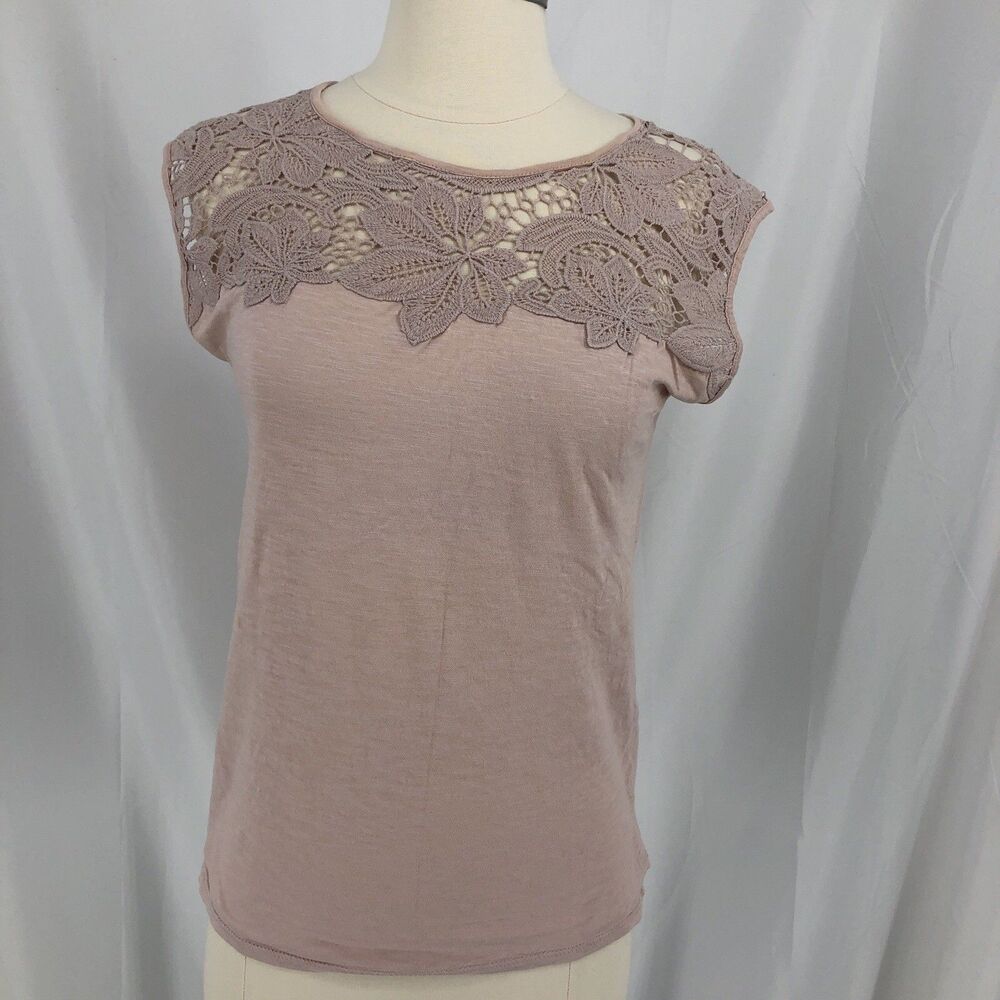 LOFT Blush Lace Neck Cap Sleeve Top XS Cotton Tee